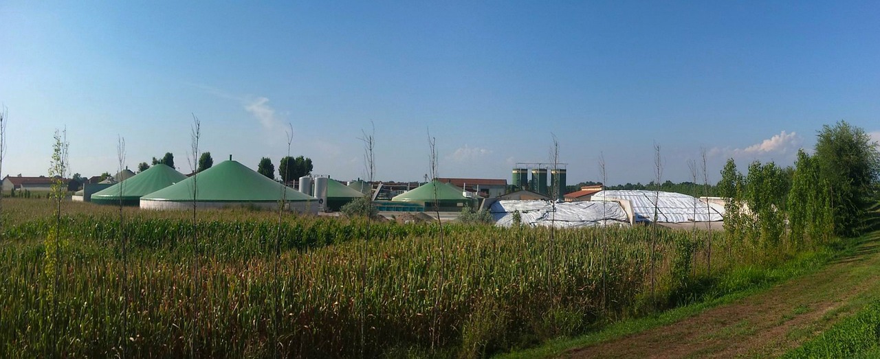 biogas, building, installations-462508.jpg